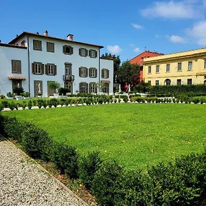 La - Convenient For Sardinia And Corsica - 4 Beds - Private Parking Included With Apartment