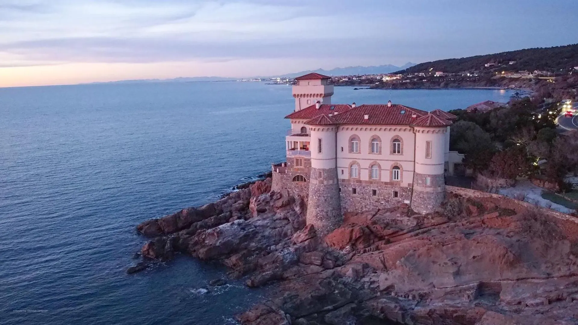 Suite Al Castello Boccale Terrazza Sul Mare Livorno Apartment